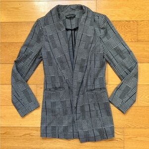 Bagatelle Collection Black and White Checkered Women's Blazer